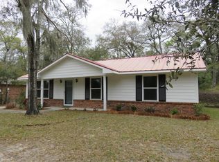 33 Hewlett Rd, Beaufort, SC 29907