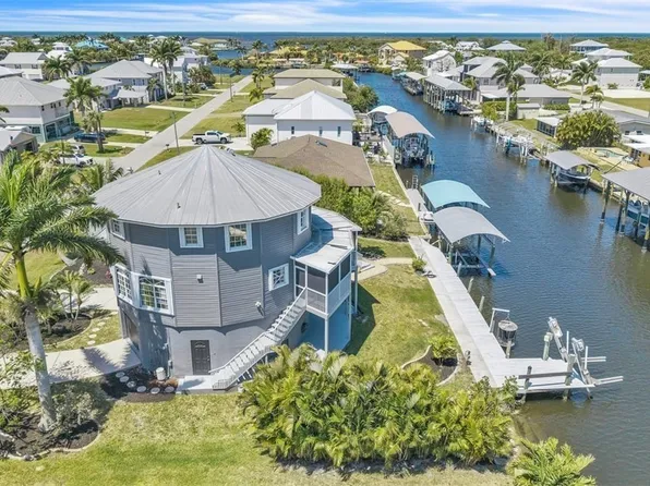 24262 Captain Kidd Blvd, Punta Gorda, FL 33955