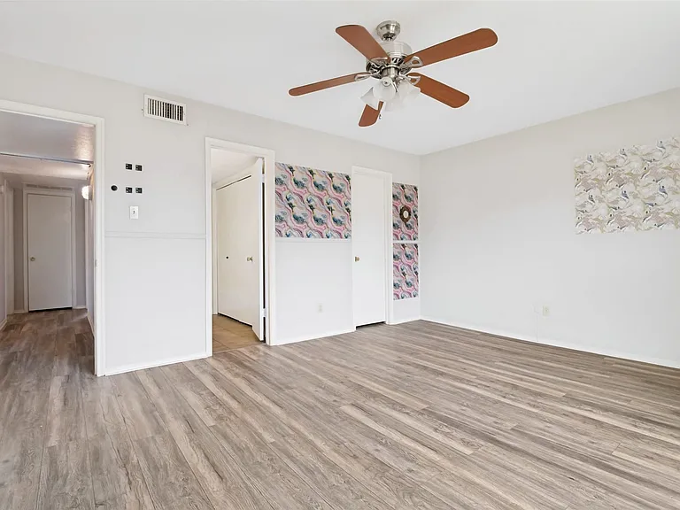 4104 Ridglea Country Club Dr — Photo 10