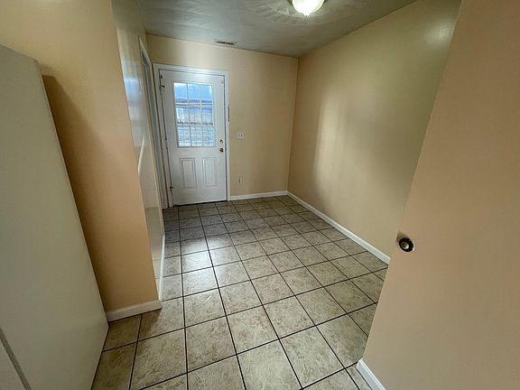 4th image of 9418 Washington Ave APT 2