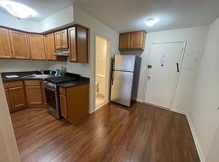 20-10 47th St #1, Astoria, NY 11105