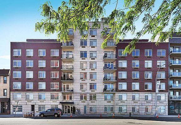4th image of 30-50 21st St #3S
