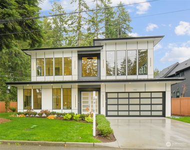 1502 165th Avenue NE, Bellevue, WA, 98008