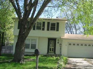 112 Park Ave S, Park View, IA 52748