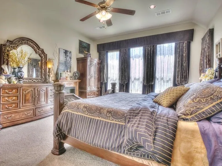 8117 Haltered Horse Ln — Photo 12