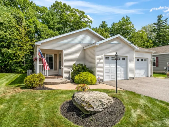 24 Caslyn Drive, Eliot, ME 03903