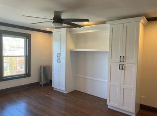 4755 N Sawyer Ave #3B, Chicago, IL 60625