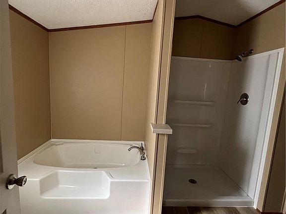 5th image of 9855 Deer Ridge Ln