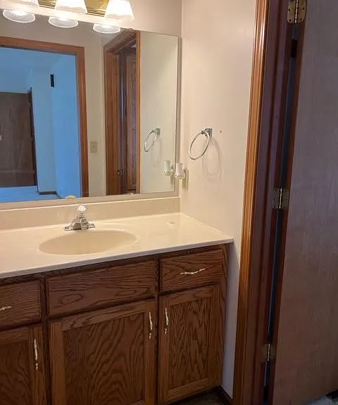 1100 Dani Ln — Photo 11
