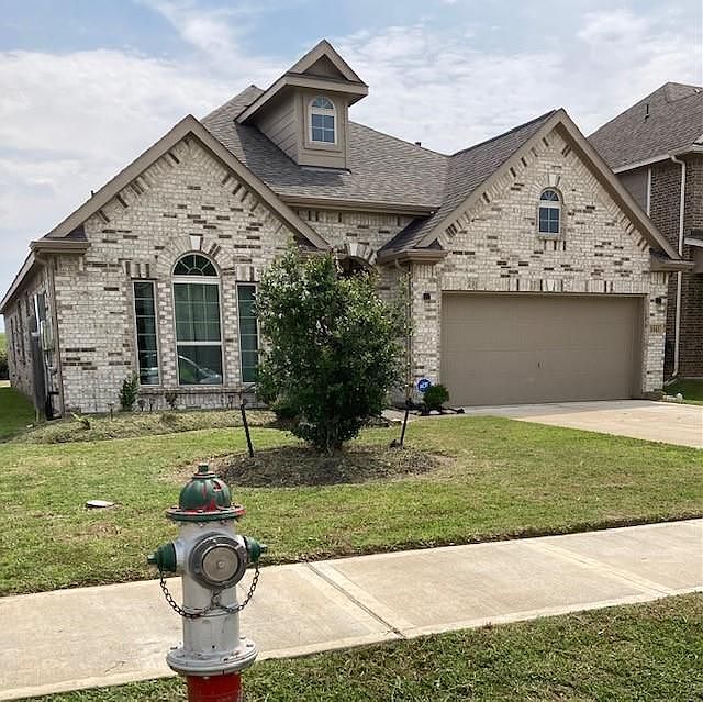 1st image of 2643 Dry Creek Dr