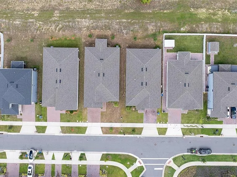 1194 Boardwalk Pl — Photo 16