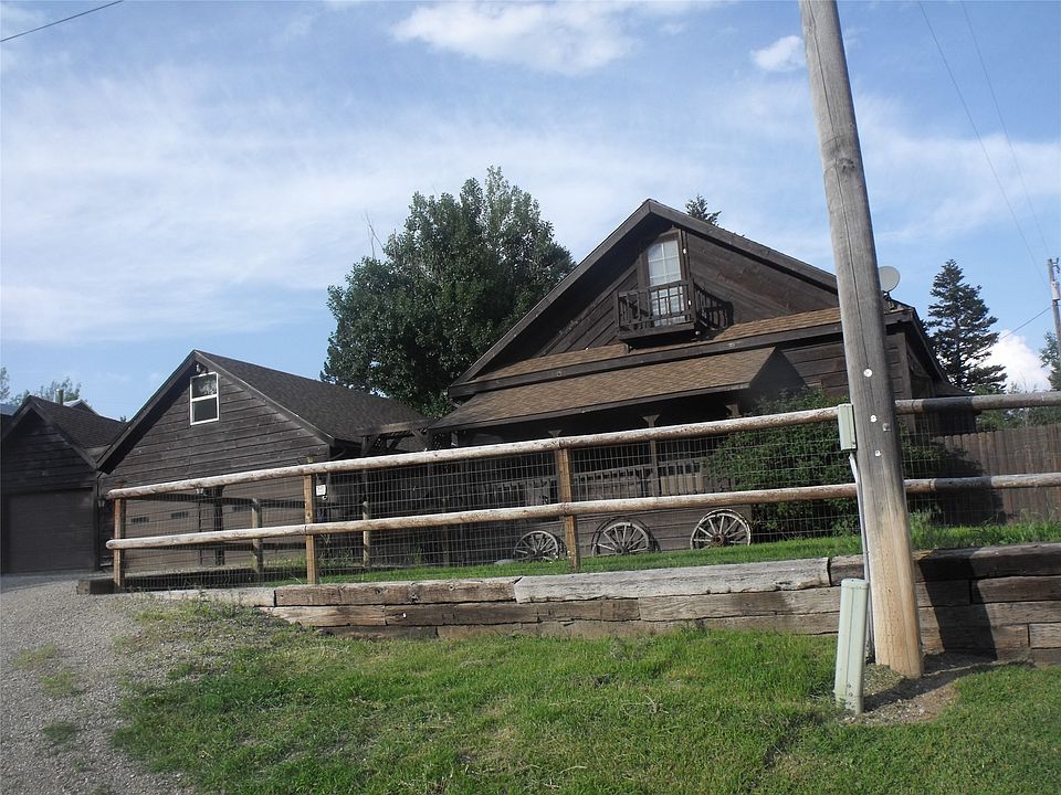 1st image of 290 Attwood Pl