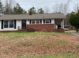 226 Sangamo Rd, Pickens, SC 29671