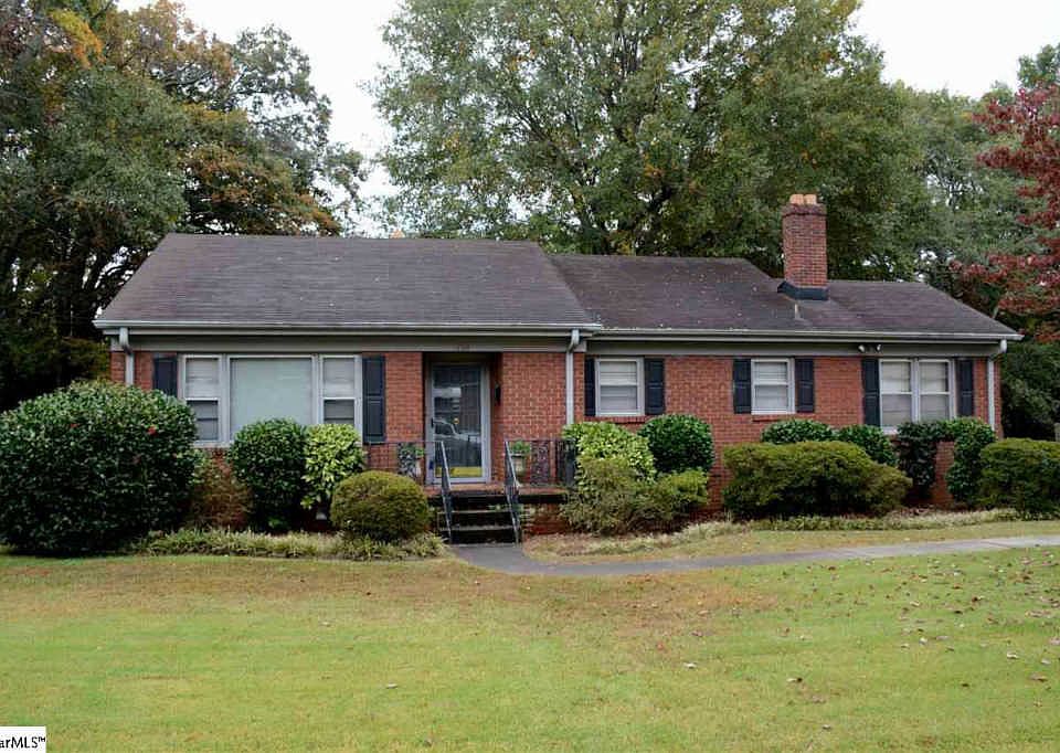 1st image of 110 Paris Mountain Ave