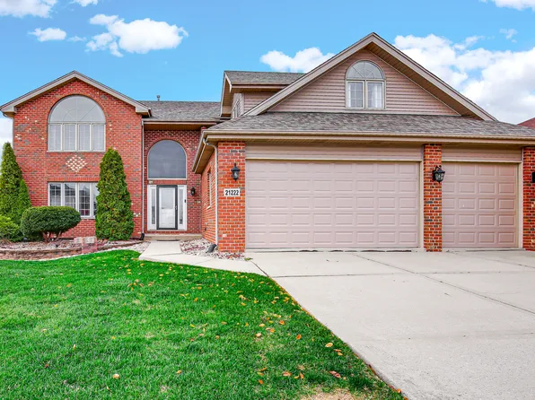 21222 Vivienne Dr, Matteson, IL 60443