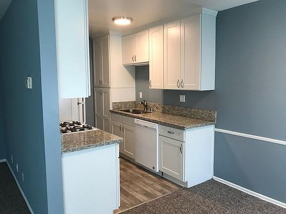 4th image of 4427 Murietta Ave And Moorpark #16