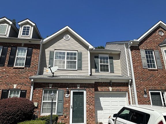 3rd image of 2746 Rocky Ct