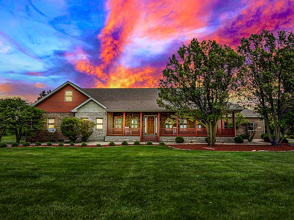 4th image of 23145 S Dutch Dr