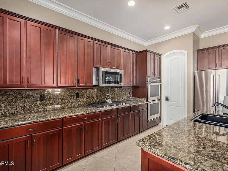 885 W Palo Brea Dr — Photo 29