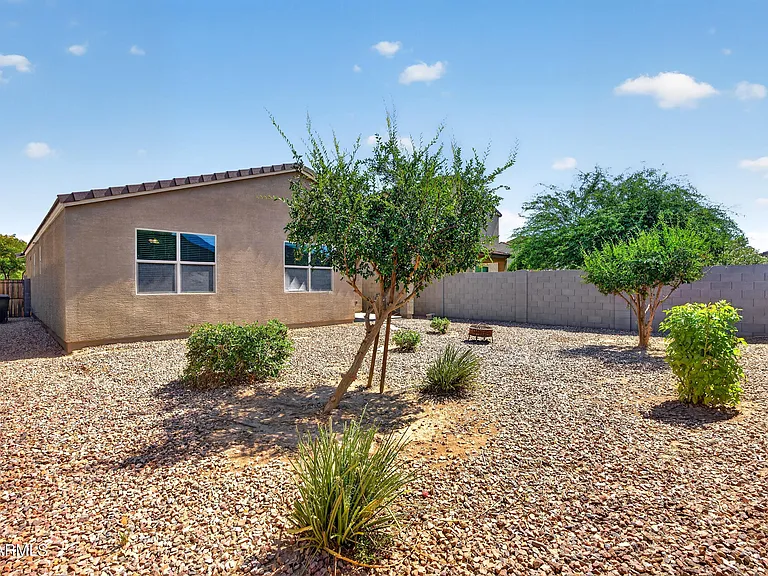 293 W Salali Trl — Photo 30