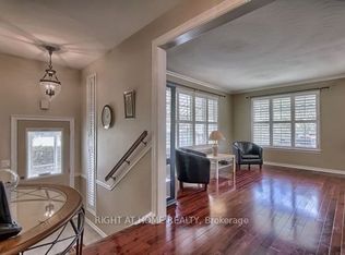35 Hathway Dr, Toronto, ON M1P 4L6