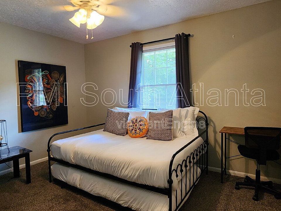 1st image of 150 Timberland Trl Room 4