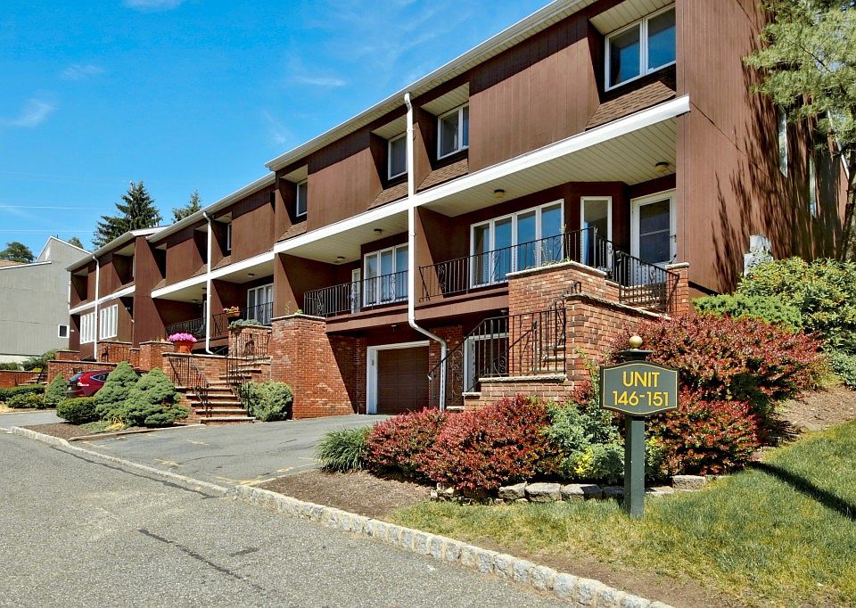 1st image of 146 Marion Dr