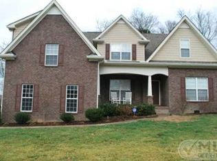 104 Hattie Ct, Hendersonville, TN 37075
