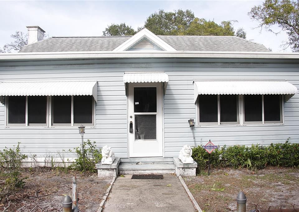 1st image of 3901 BURLINGTON AVENUE N