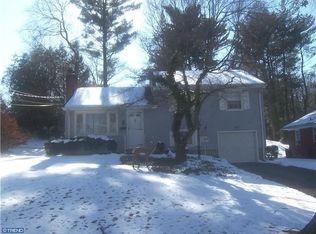 1158 Concord Dr, Haddonfield, NJ 08033