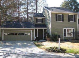 4552 Village Oaks Way, Dunwoody, GA 30338