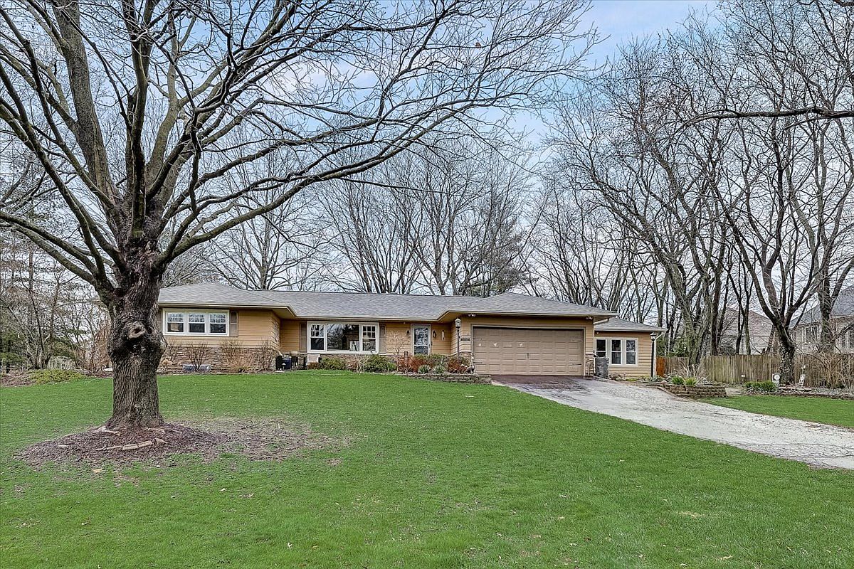 38W010 Silver Glen Rd, St Charles, IL 60175 Zillow