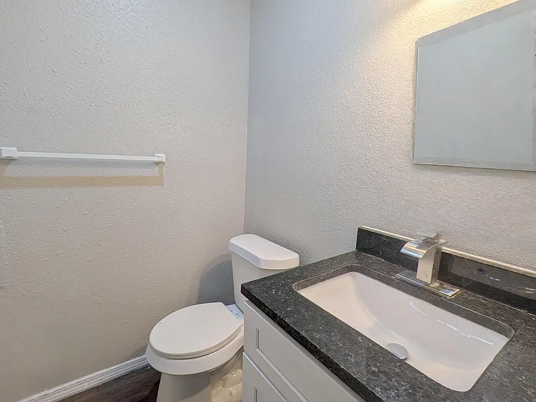 5802 Magnes Ln — Photo 19