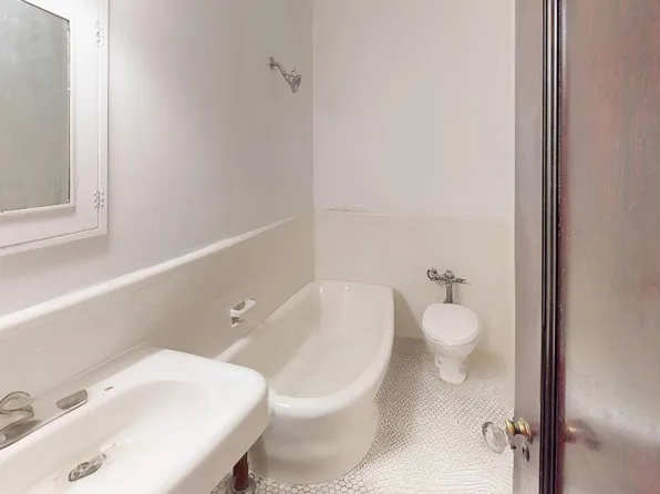 34-37 80th Street image 24 of 35