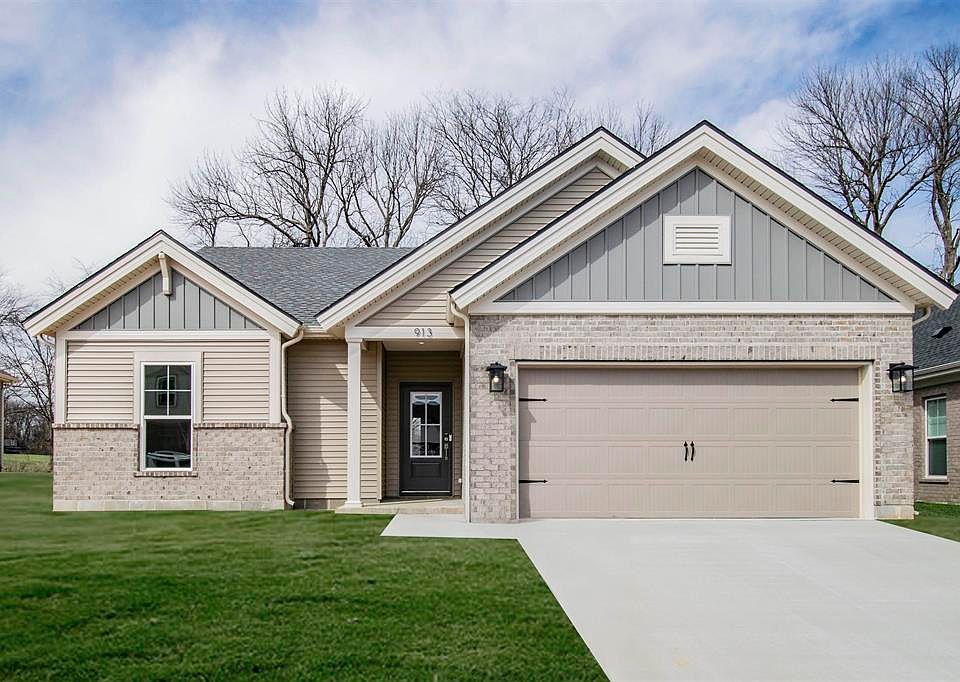 1st image of 913 Onyx Ln