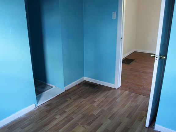 5th image of 5132 W Saint Paul Ave
