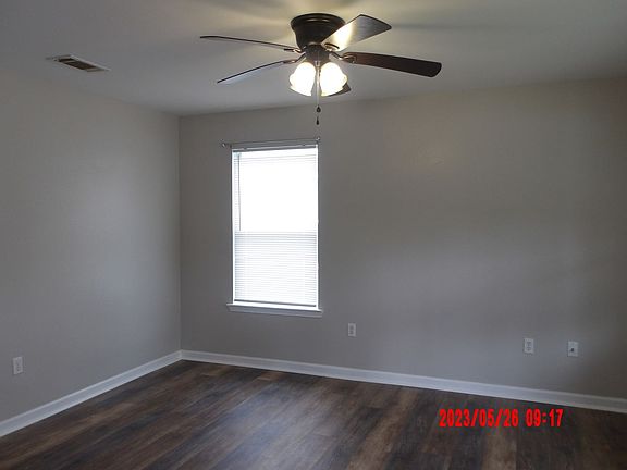 2nd image of 3712 37th Ave