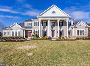8 Sweet William Dr, Stafford, VA 22554