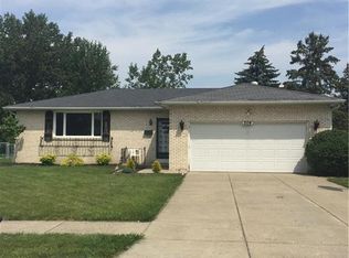 204 Sharon Dr, Buffalo, NY 14224