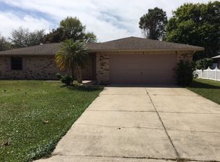 145 Palm Tree Ct, Palm Shores, FL 32940