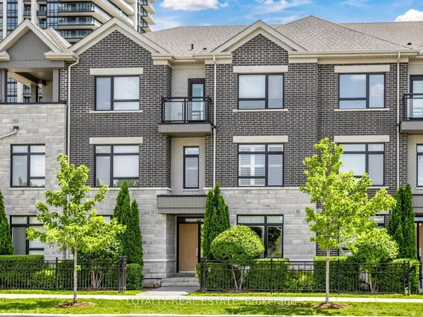 52 S Park Rd, Markham, ON L3T 0B3