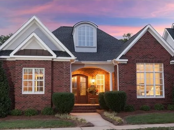 117 Hallmark Xing, Rock Hill, SC 29732