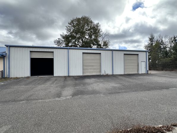 260 Commercial Cir UNIT 2