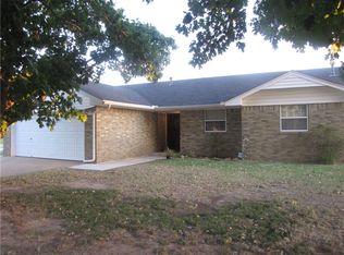 2701 Villa Dr, El Reno, OK 73036