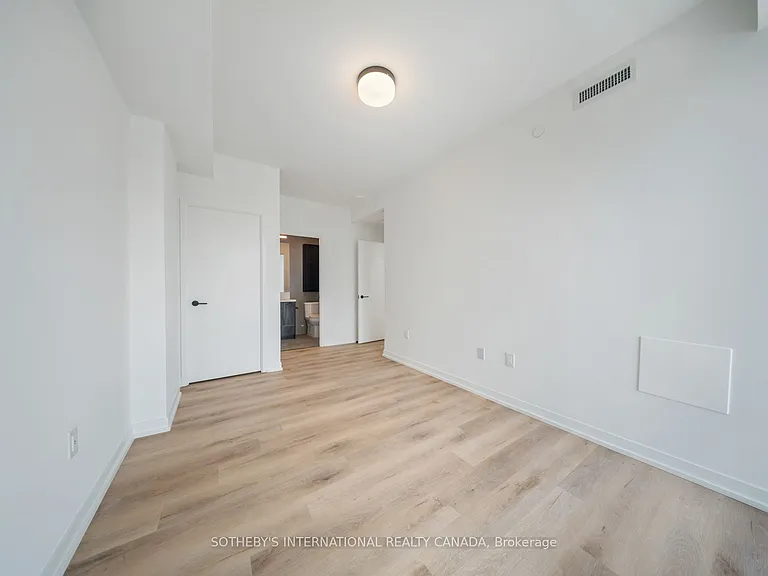 5 York Rd #502 — Photo 19