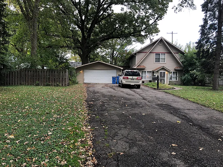 5129 Detroit St — Photo 2