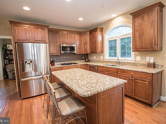 3rd image of 43515 Abis St