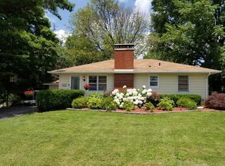 425 Oliver Lee Dr, Belleville, IL