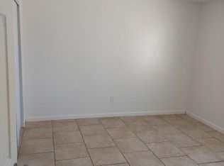 18410 Rieman Rd, Adelanto, CA 92301