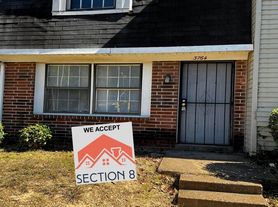 3764 Cambridge Station Dr, Memphis, TN